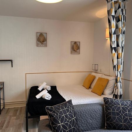 Orleans Centre Proche Gare - Appartement Fonctionnel Residence Calme Parking Prive Gratuit - Le Central Elegance Εξωτερικό φωτογραφία