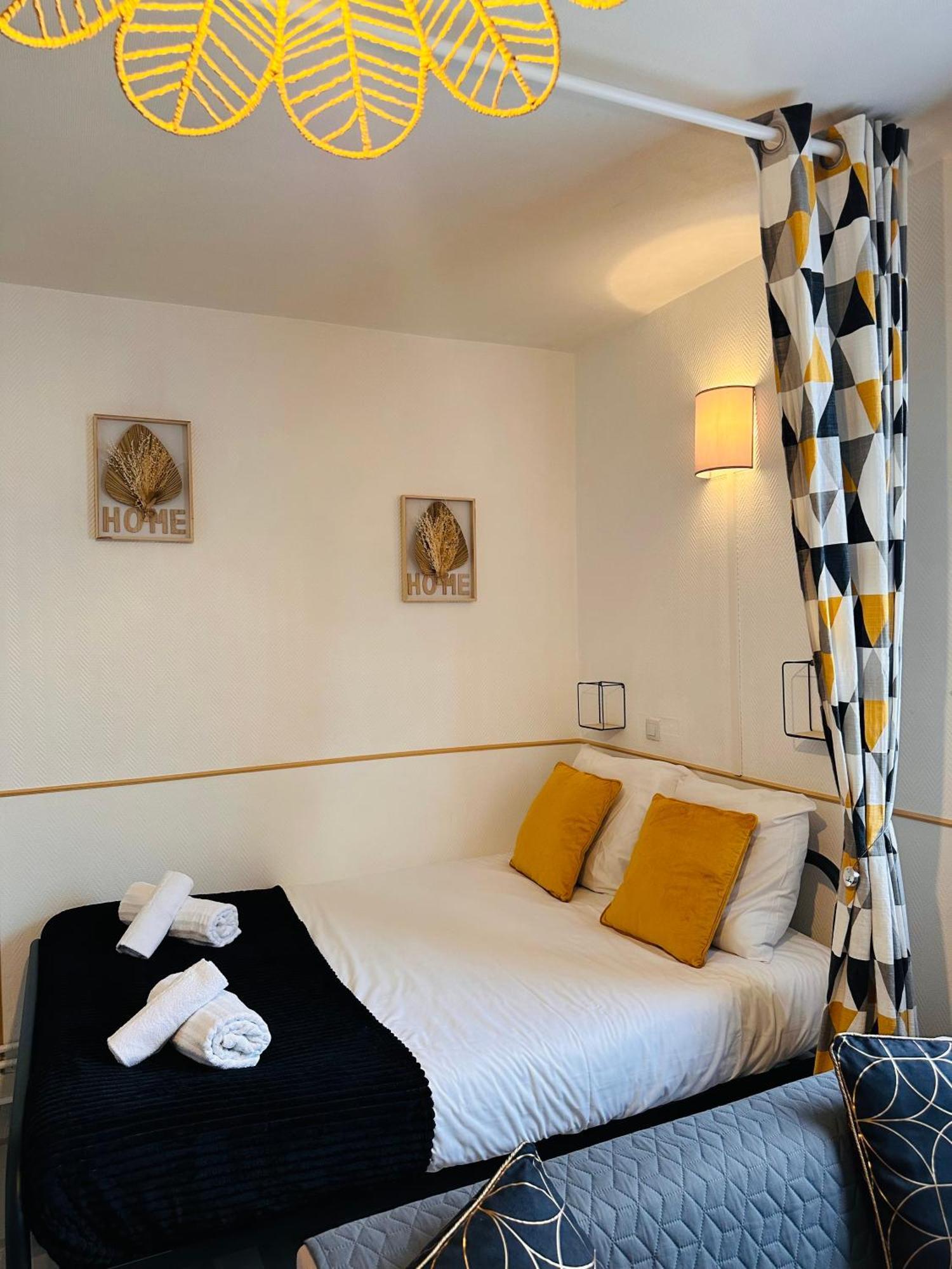 Orleans Centre Proche Gare - Appartement Fonctionnel Residence Calme Parking Prive Gratuit - Le Central Elegance Εξωτερικό φωτογραφία