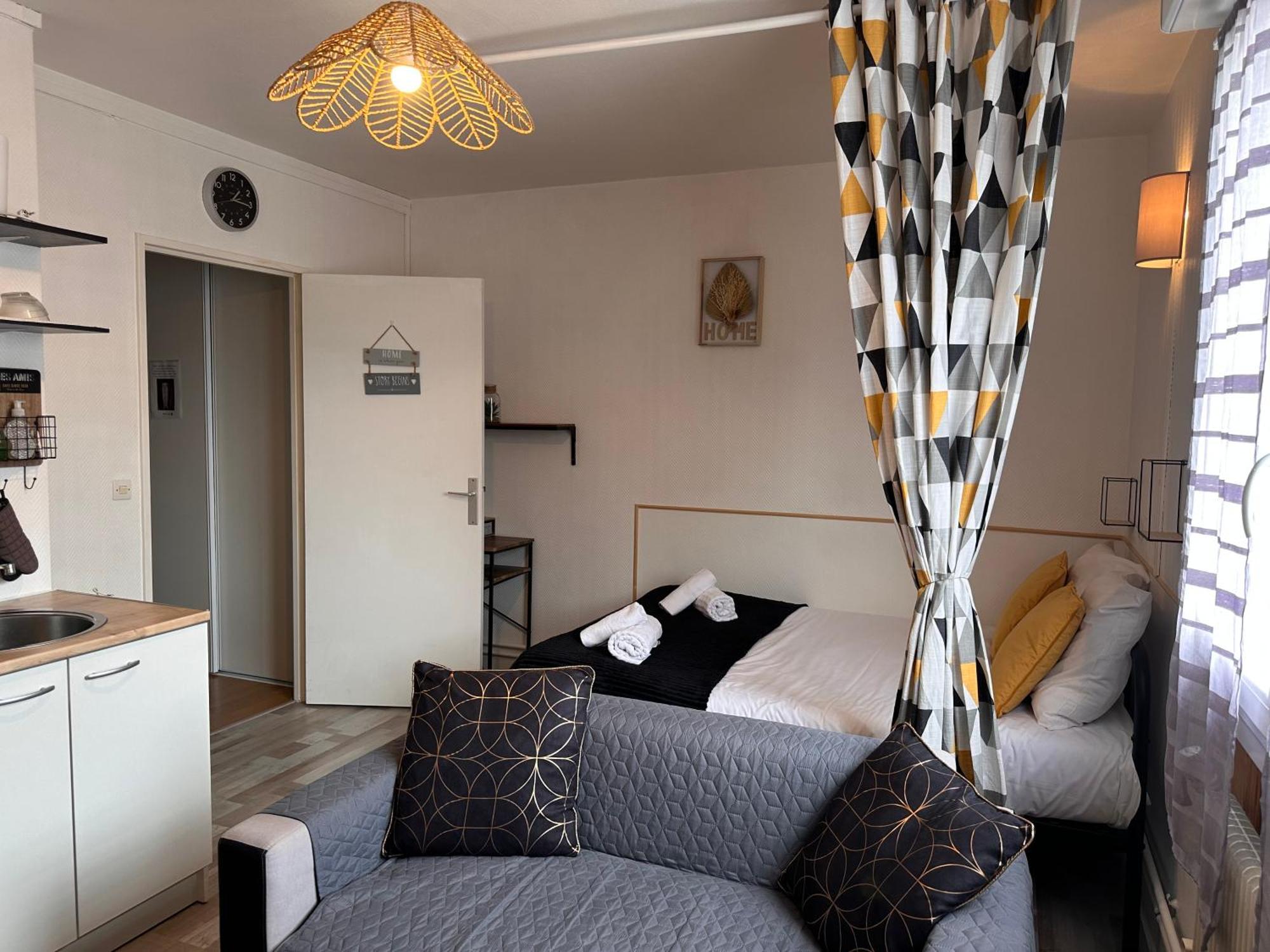 Orleans Centre Proche Gare - Appartement Fonctionnel Residence Calme Parking Prive Gratuit - Le Central Elegance Εξωτερικό φωτογραφία