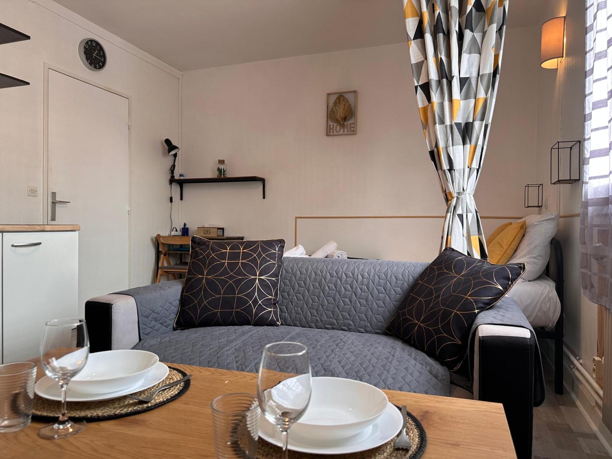 Orleans Centre Proche Gare - Appartement Fonctionnel Residence Calme Parking Prive Gratuit - Le Central Elegance Εξωτερικό φωτογραφία